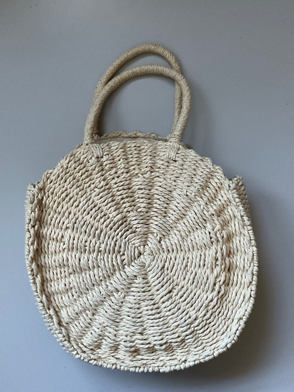 Cream Wicker Hand Bag in Fair Condition